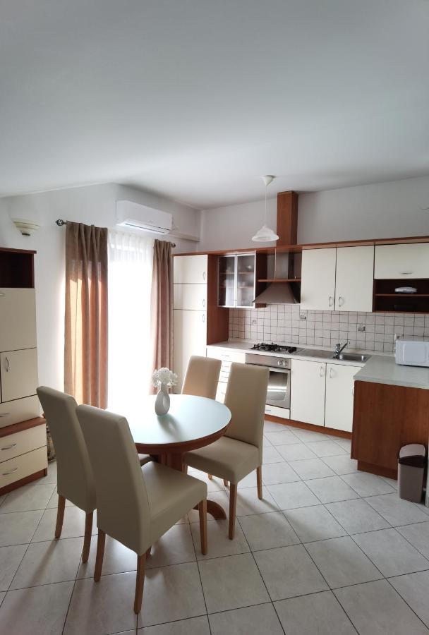 Apartment Skaline Малинска Экстерьер фото
