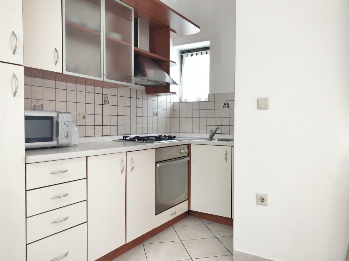 Apartment Skaline Малинска Экстерьер фото