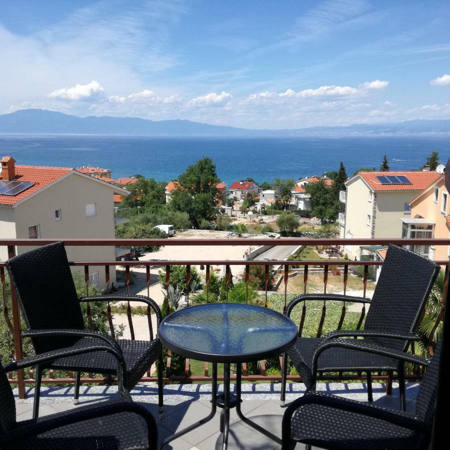 Apartment Skaline Малинска Экстерьер фото